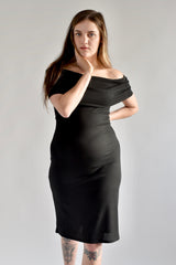 Nora Midi Dress in Black