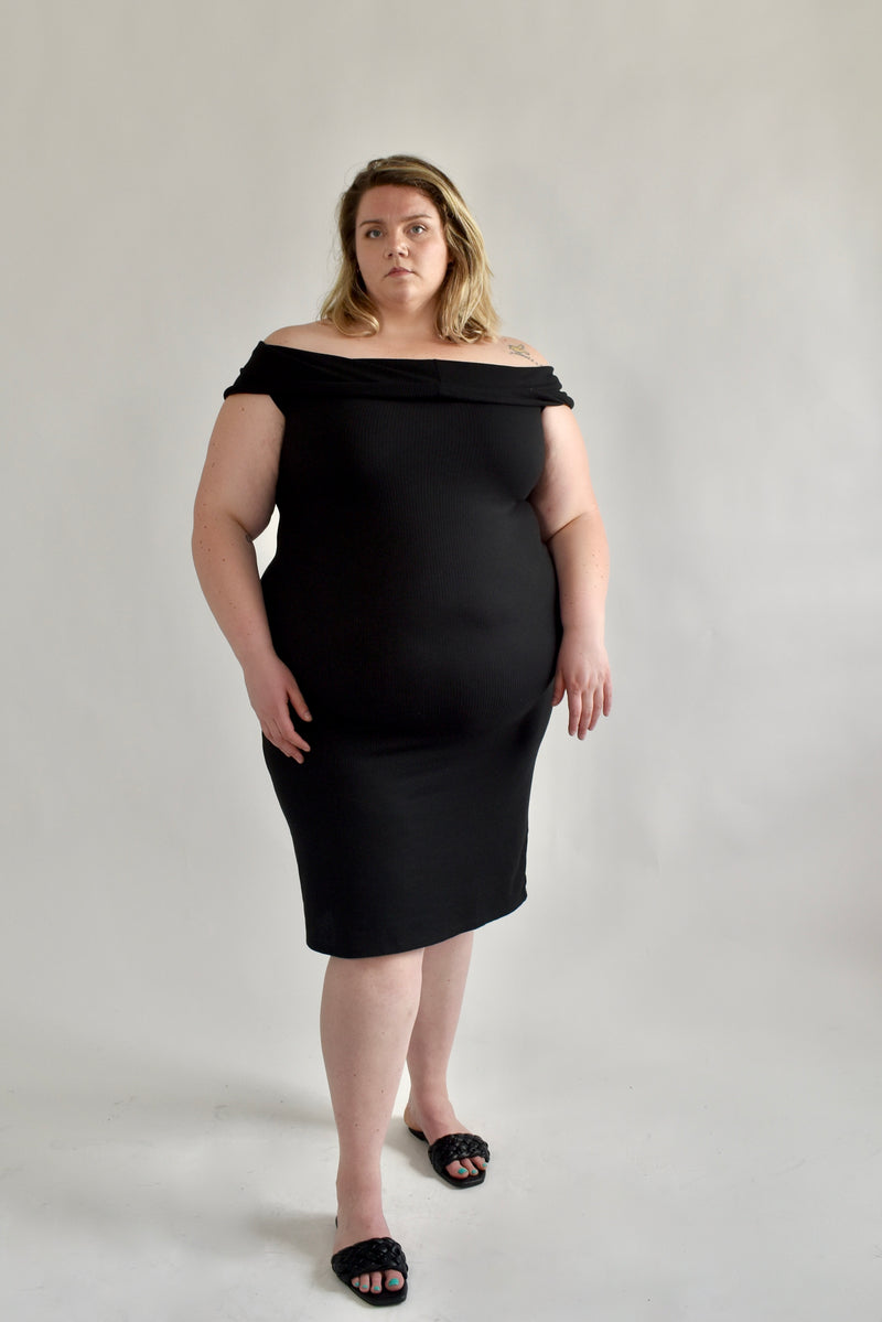 Nora Midi Dress in Black