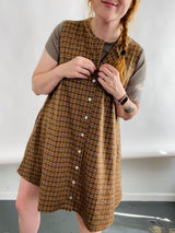 Mayra Dress in 70s Daisy