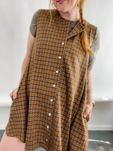 Mayra Dress in 70s Daisy