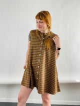 Mayra Dress in 70s Daisy