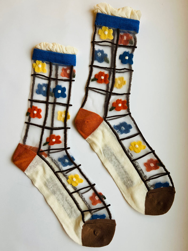 Sheer Daisy Grid Socks with Ruffle Top