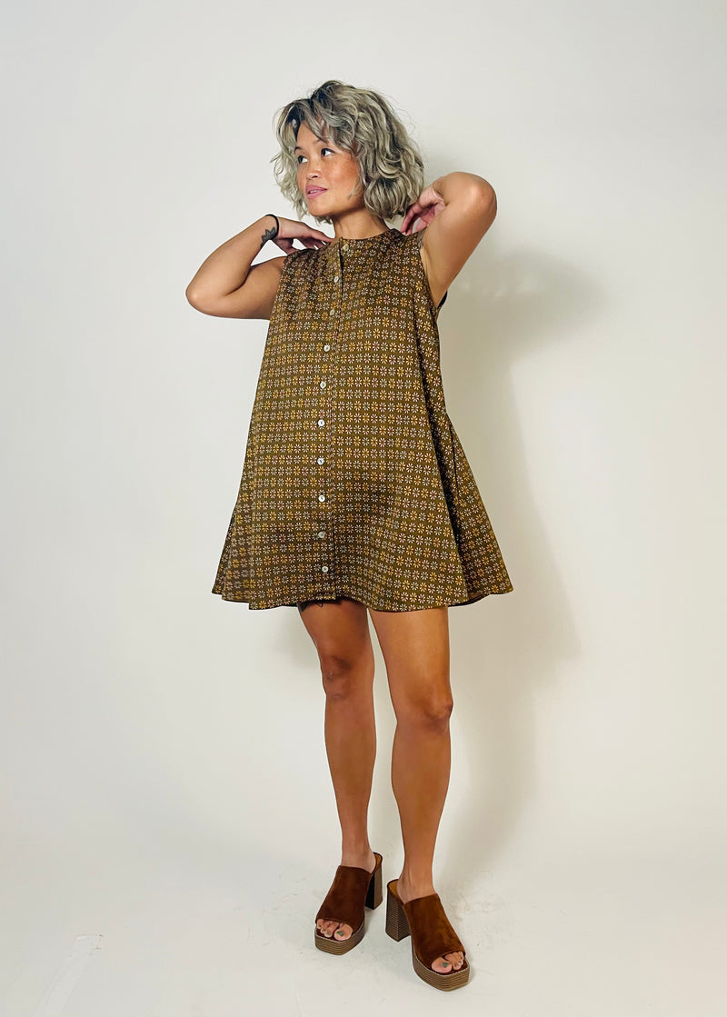 Mayra Dress in 70s Daisy