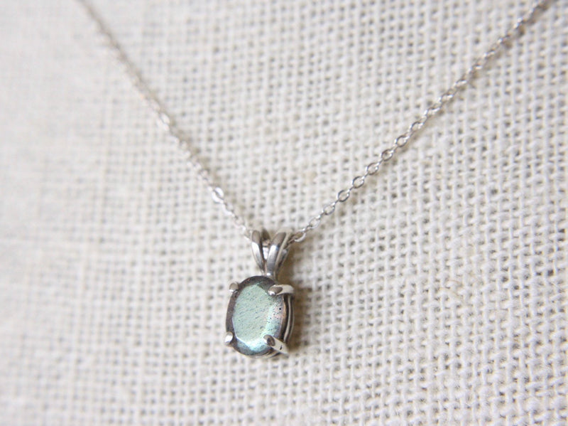 Labradorite Necklace, 7x5 Oval