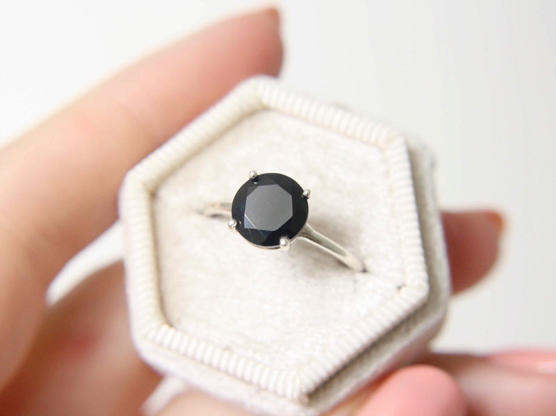 Black Spinel Ring, 8mm Round