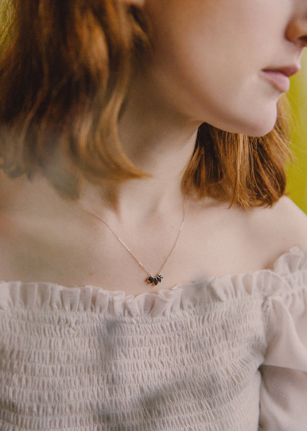 Laurel Necklace in Black Spinel