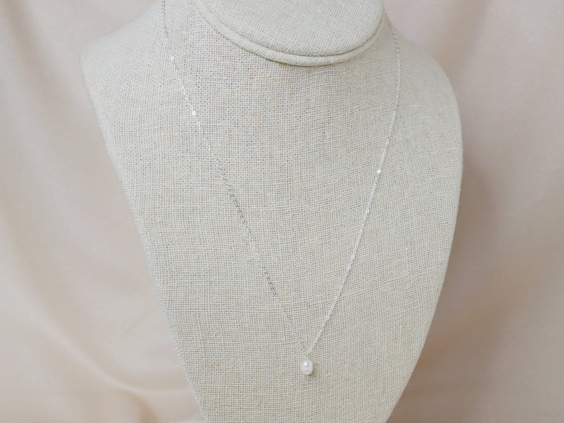 Delicate Pearl Necklace